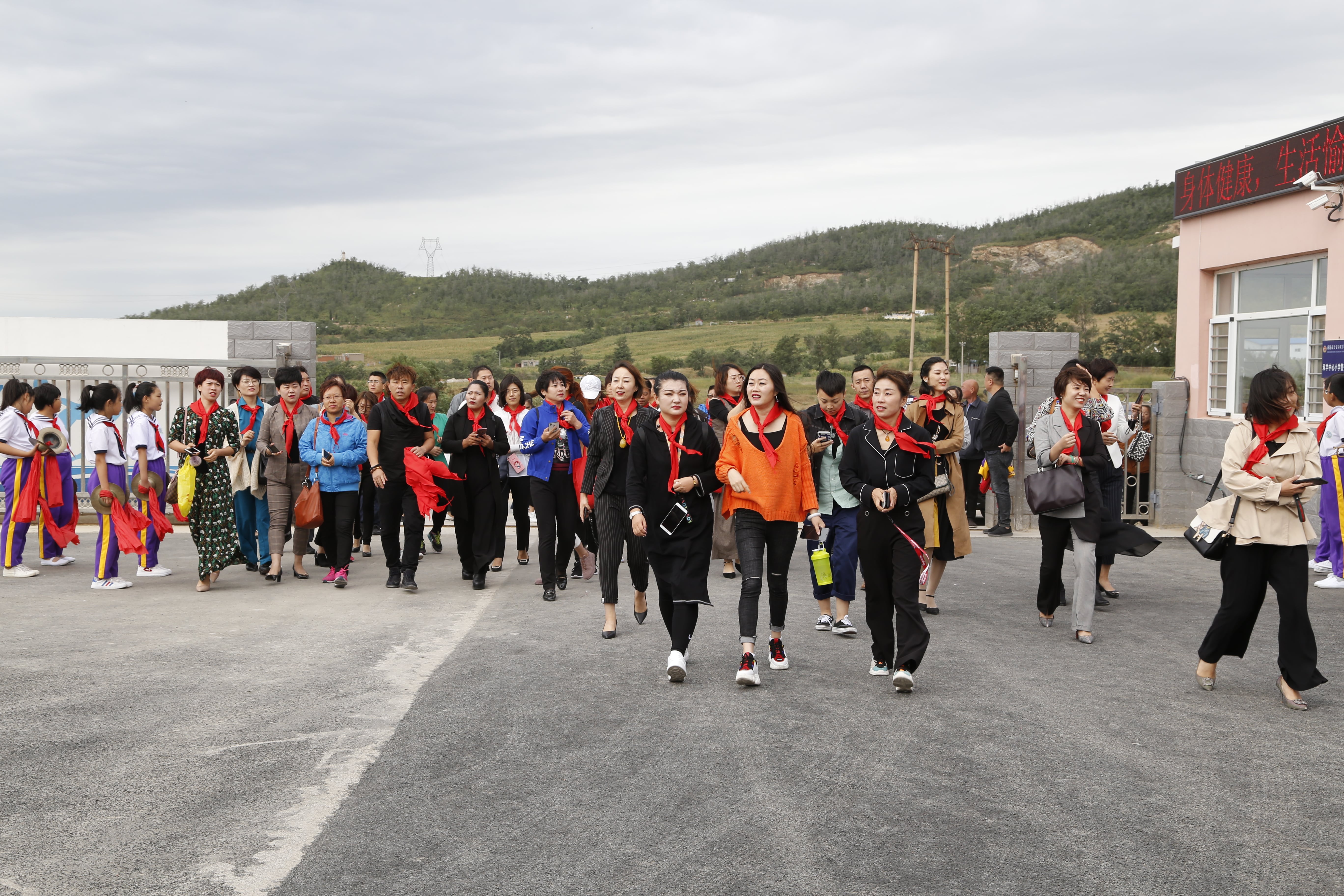 第163所 凌海市双羊镇欧亿体育孙翔宇小学